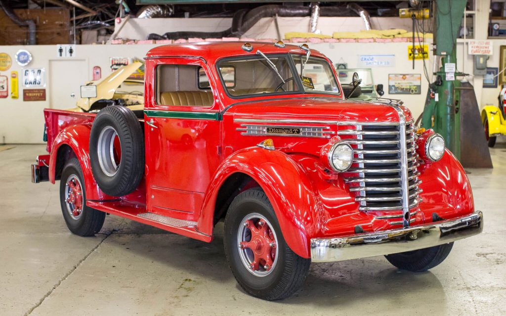 1947 Diamond T